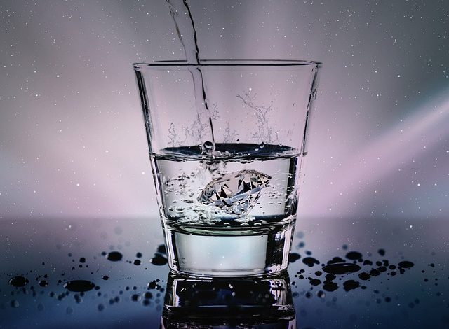 técnica do copo d'água para ganhar na loteria